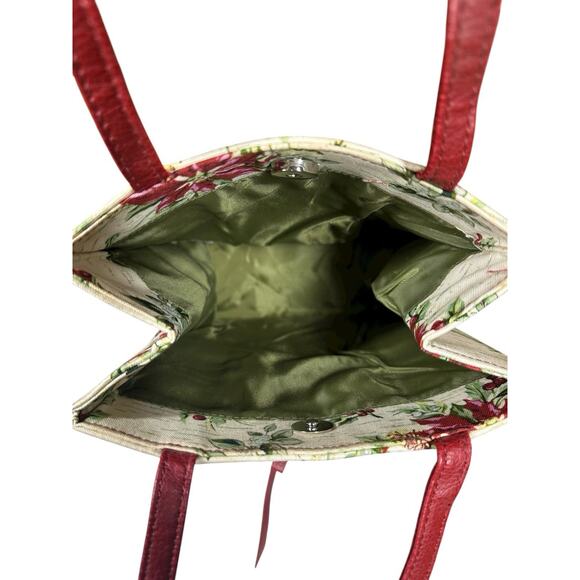 Longaberger Holiday Christmas Gift Bag Holly Berry Poinsettia Striped Fabric 9" - Picture 6 of 9